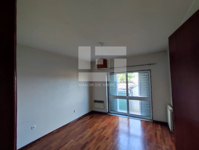 Moradia T4 para Venda em Sernancelhe e Sarzeda Foto 31