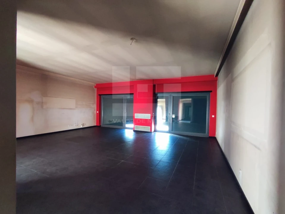 Moradia T4 para Venda em Moimenta da Beira Foto 44