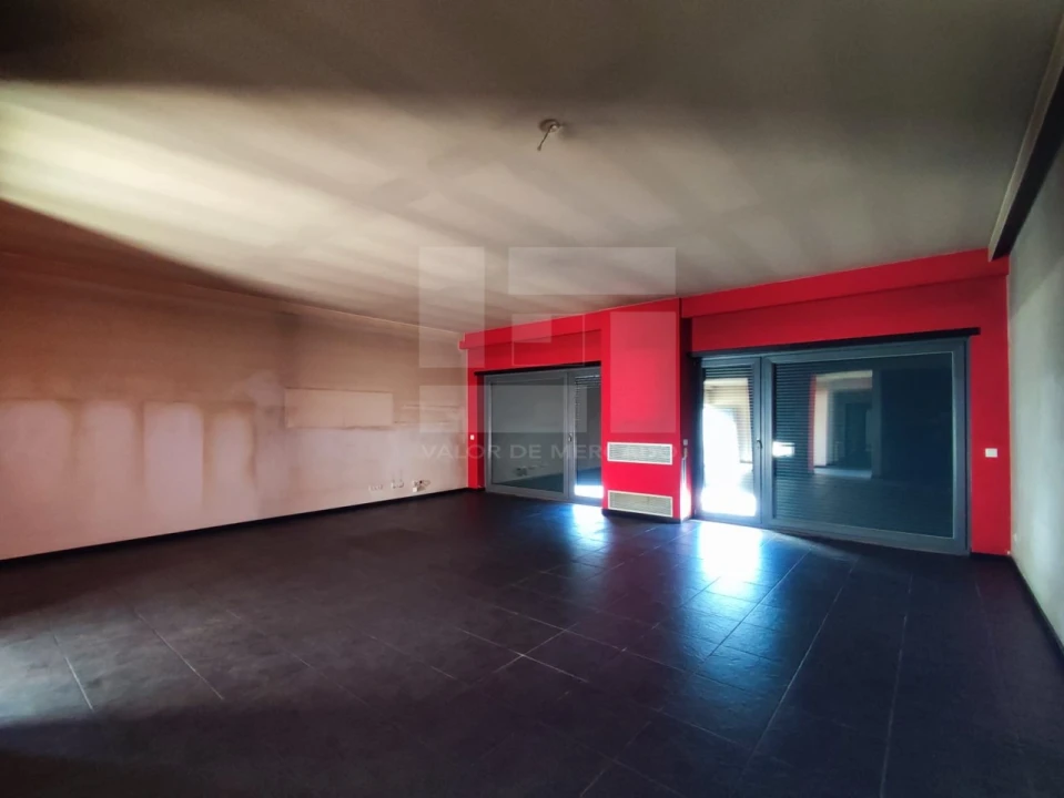 Moradia T4 para Venda em Moimenta da Beira Foto 46