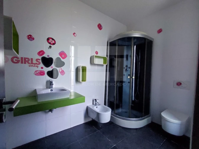 Moradia T4 para Venda em Moimenta da Beira Foto 22