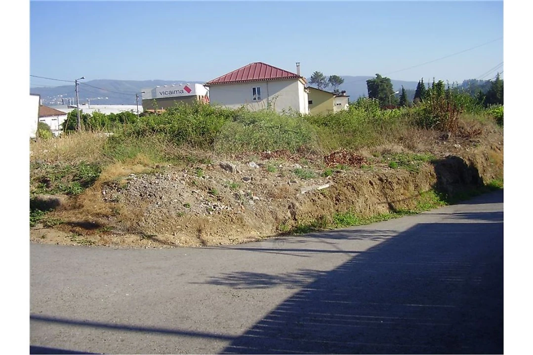Terreno para Venda em Vila Chã, Codal e Vila Cova de Perrinho Foto 7