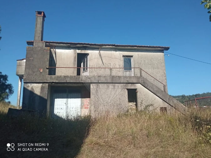 Terreno para Venda em Macieira de Cambra Foto 10