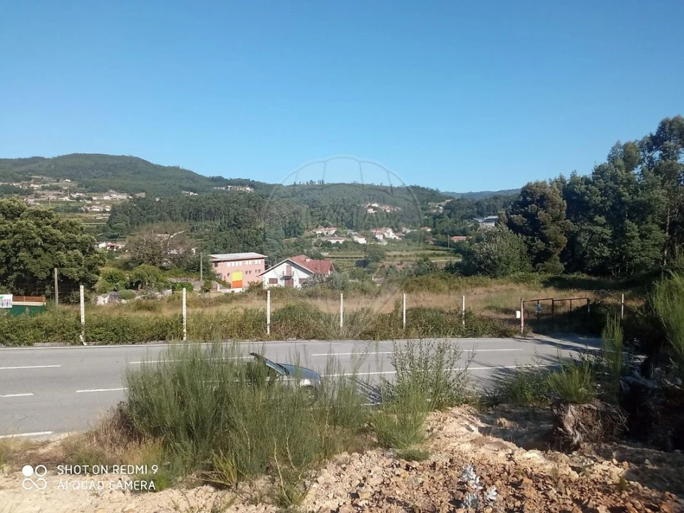 Terreno para Venda em Macieira de Cambra Foto 2