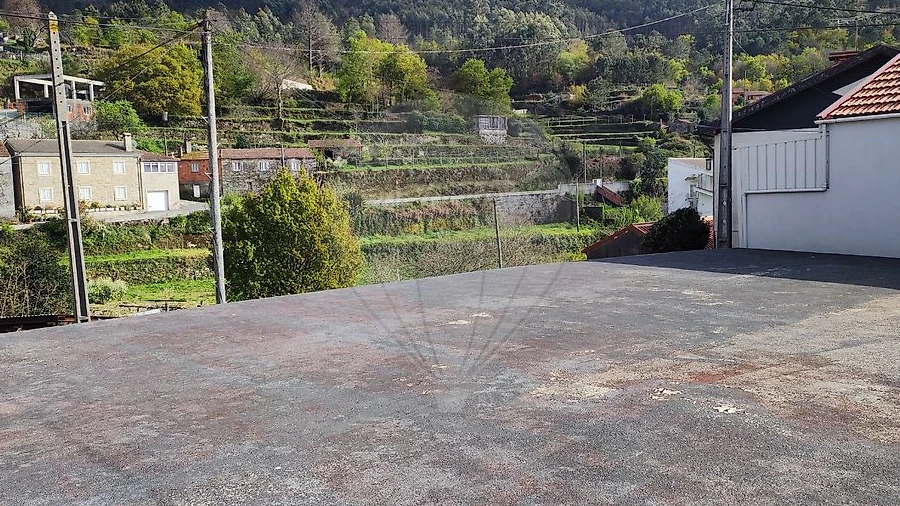 Armazém para Venda em Cepelos