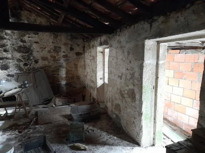 Moradia T3 para Venda em Macieira de Cambra Foto 7