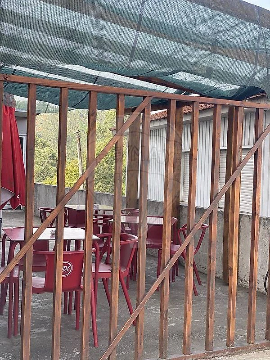 Negócio para Venda em São Pedro de Castelões Foto 5