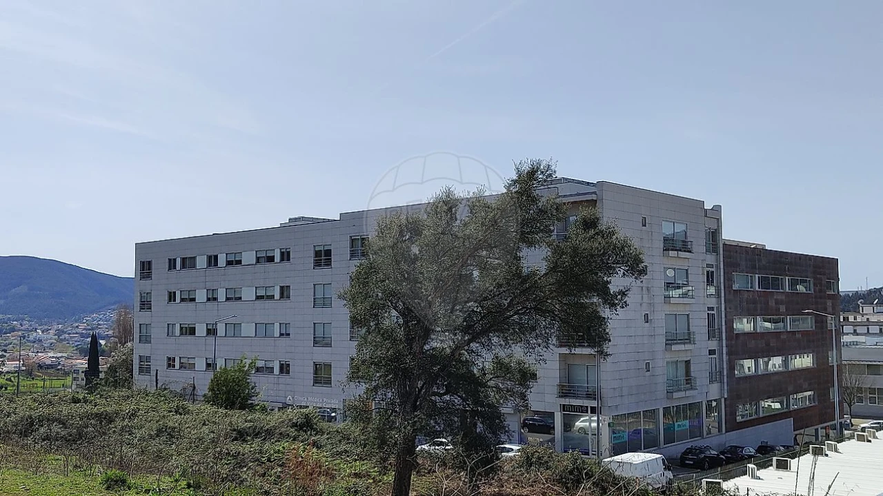 Terreno para Venda em Vila Chã, Codal e Vila Cova de Perrinho Foto 10