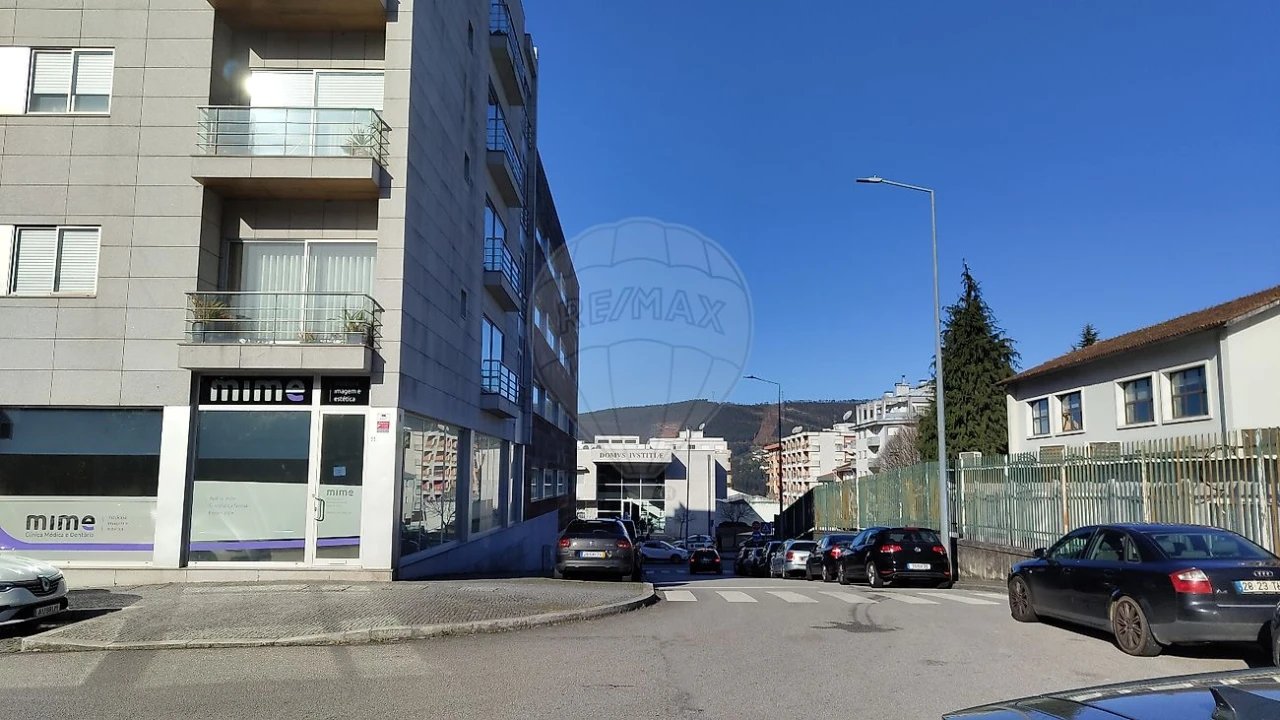 Terreno para Venda em Vila Chã, Codal e Vila Cova de Perrinho Foto 9