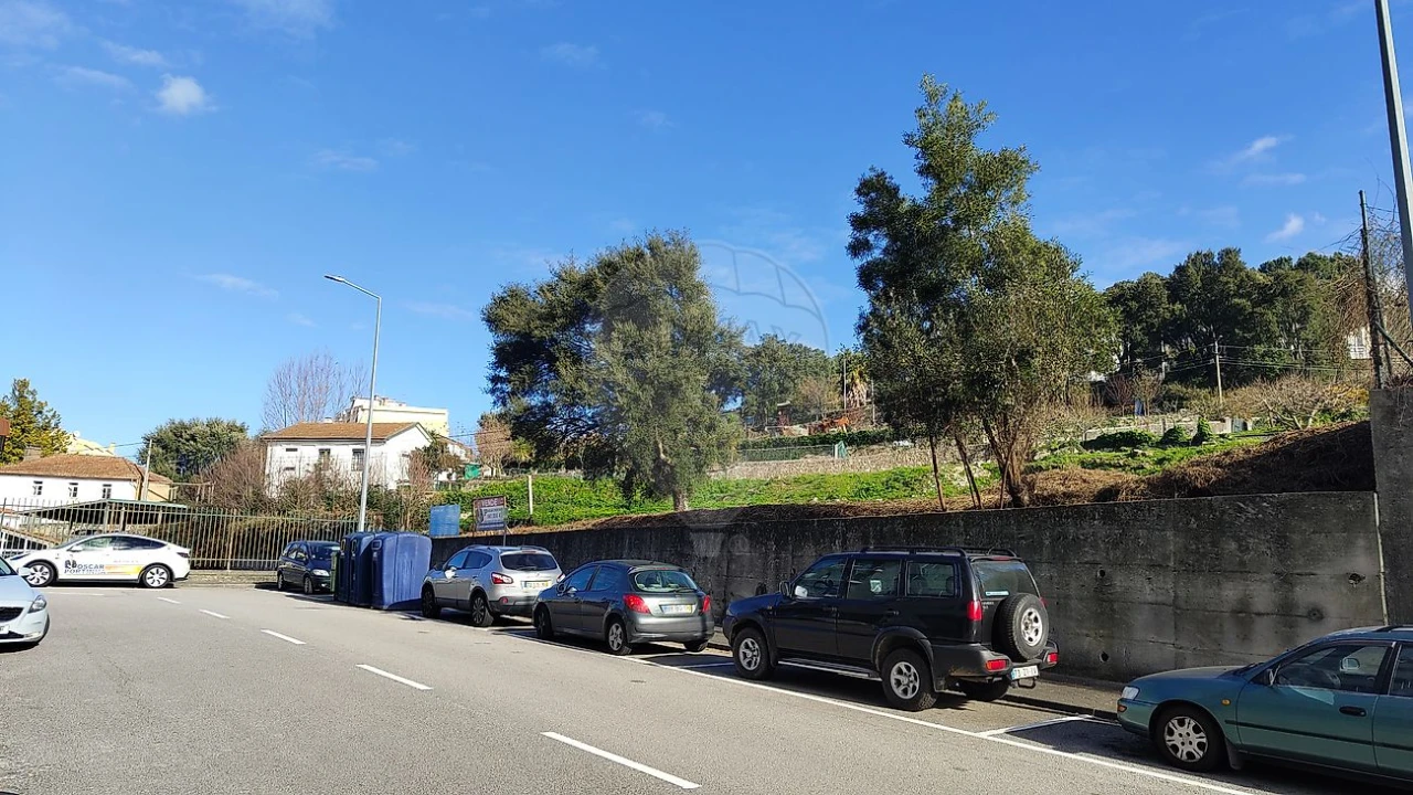 Terreno para Venda em Vila Chã, Codal e Vila Cova de Perrinho Foto 7