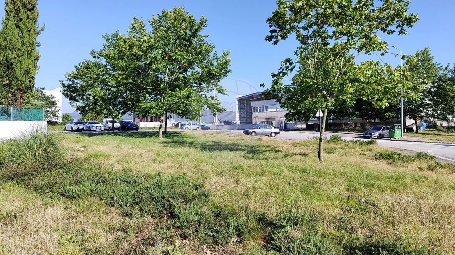 Terreno para Venda em Vila Chã, Codal e Vila Cova de Perrinho Foto 5