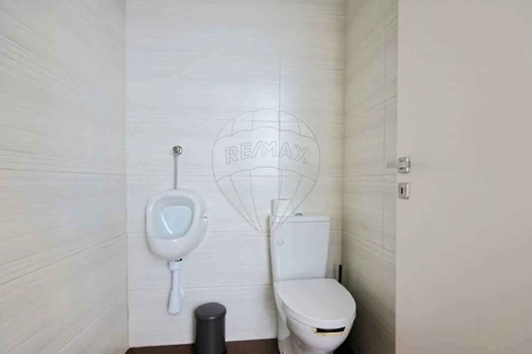 Negócio para Venda em Vila Chã, Codal e Vila Cova de Perrinho Foto 15