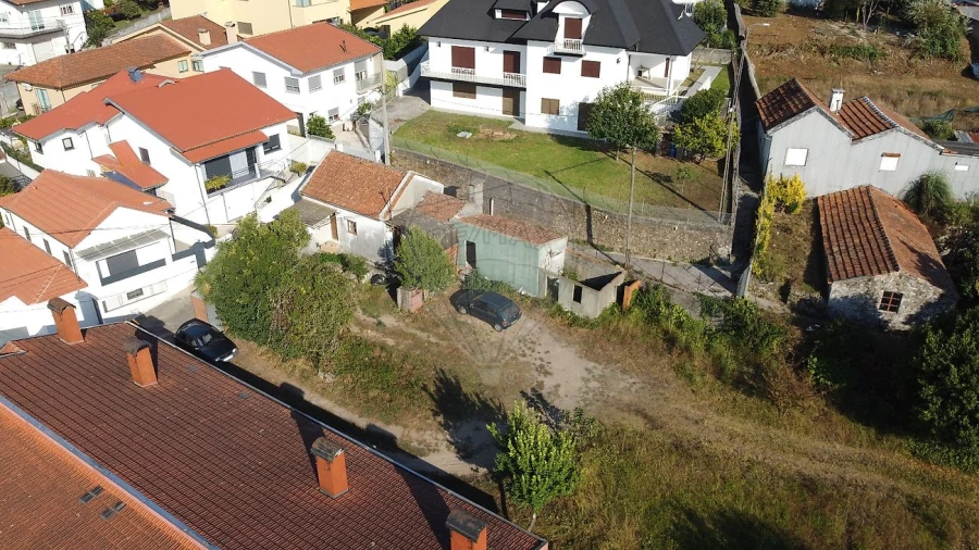 Moradia T3 para Venda em O. Azeméis, Riba-Ul, Ul, Macinhata Seixa, Madail Foto 15