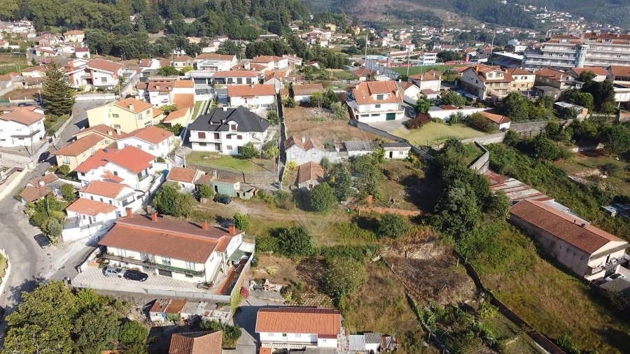 Moradia T3 para Venda em O. Azeméis, Riba-Ul, Ul, Macinhata Seixa, Madail Foto 6