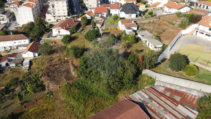 Moradia T3 para Venda em O. Azeméis, Riba-Ul, Ul, Macinhata Seixa, Madail Foto 16