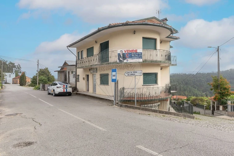 Moradia T3 para Venda em Arões