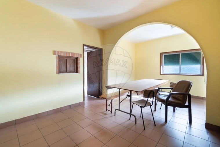 Moradia T3 para Venda em Arões Foto 23