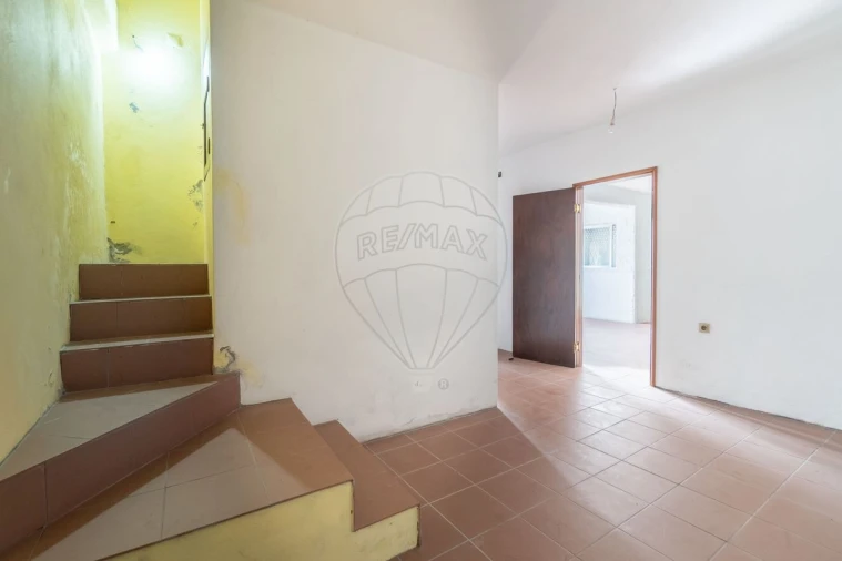 Moradia T3 para Venda em Arões Foto 18