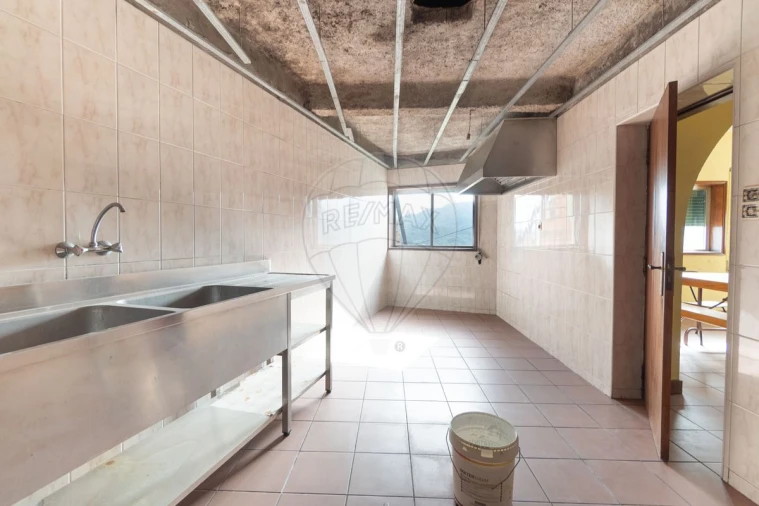 Moradia T3 para Venda em Arões Foto 16