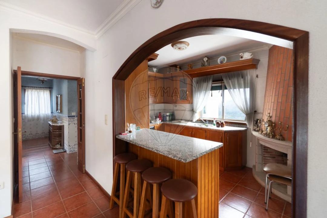 Moradia T3 para Venda em Arões Foto 6