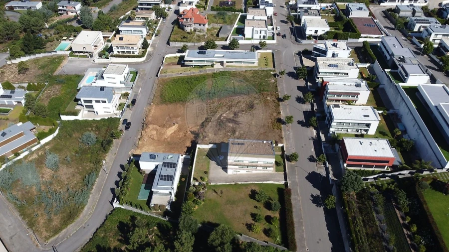 Terreno para Venda em Nogueira do Cravo e Pindelo Foto 9