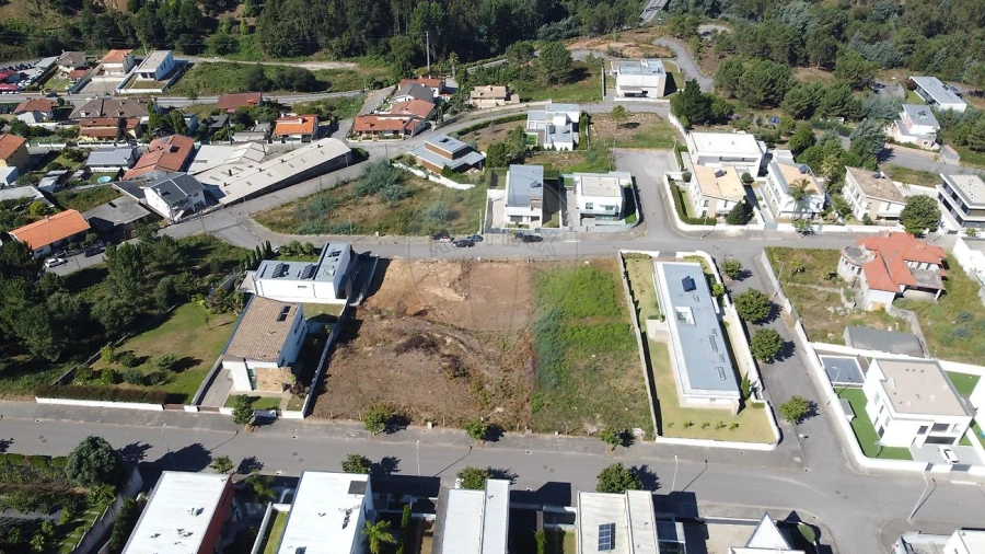 Terreno para Venda em Nogueira do Cravo e Pindelo Foto 8