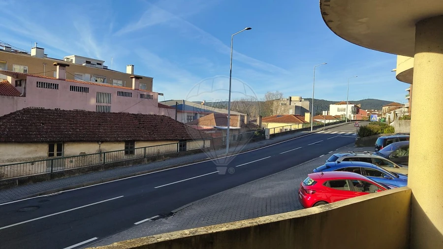 Loja para Venda em Macieira de Cambra Foto 5