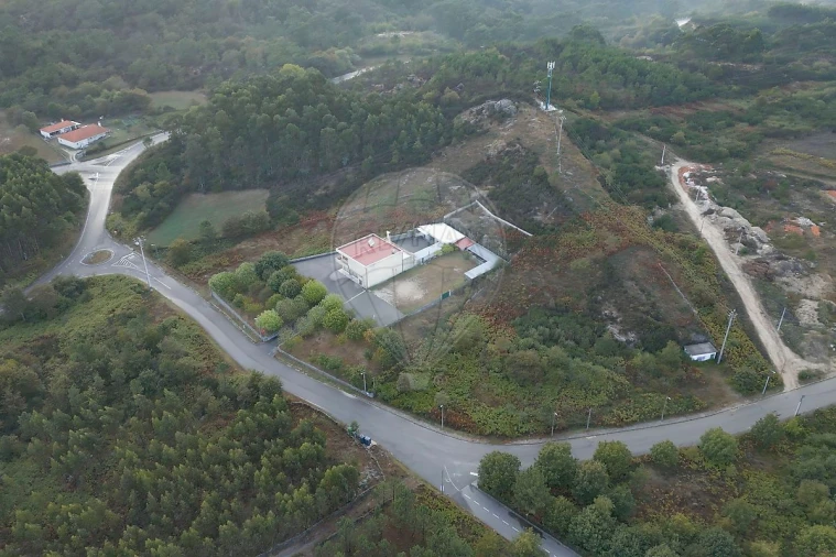 Prédio para Venda em Junqueira Foto 50