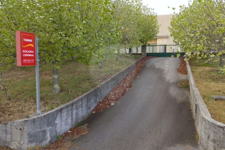 Prédio para Venda em Junqueira Foto 8