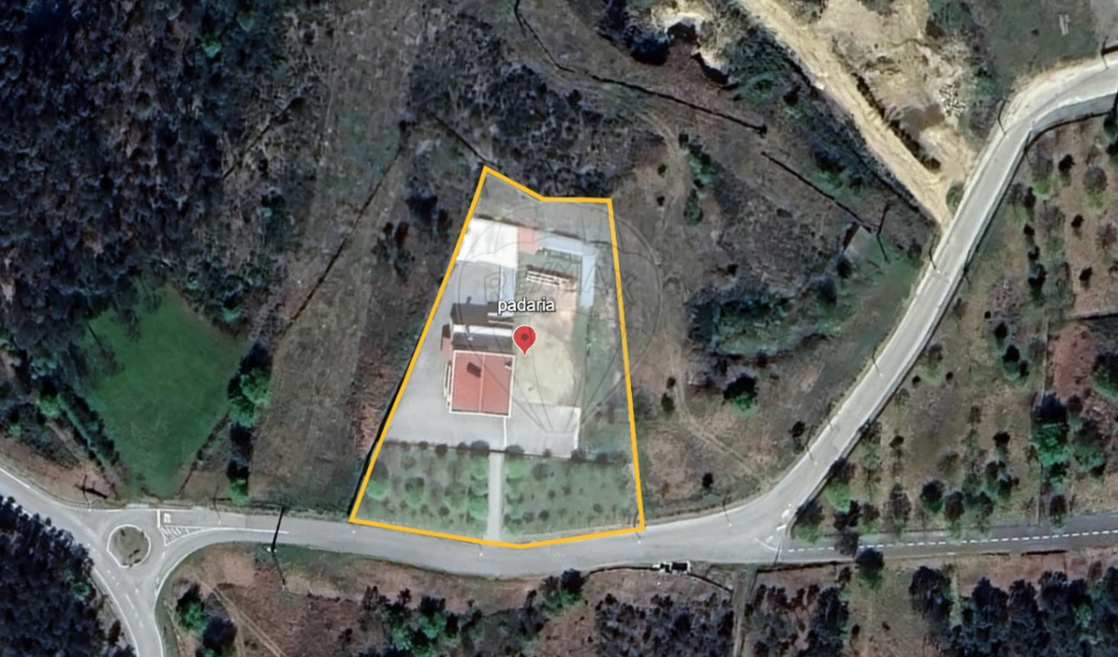 Prédio para Venda em Junqueira Foto 40