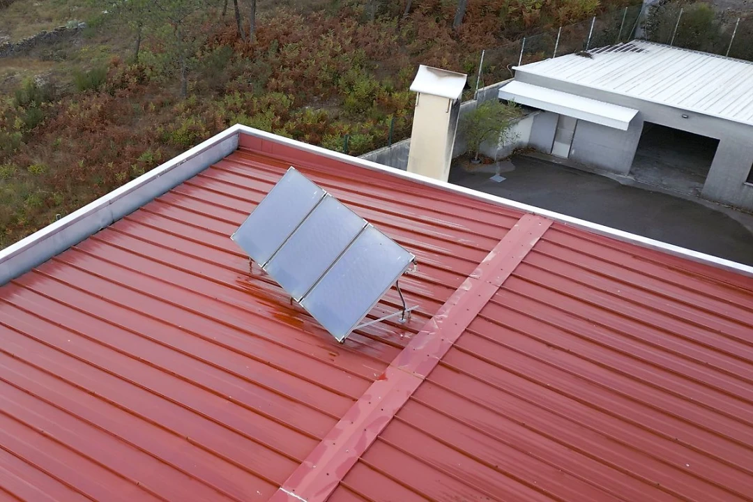 Prédio para Arrendamento em Junqueira Foto 40