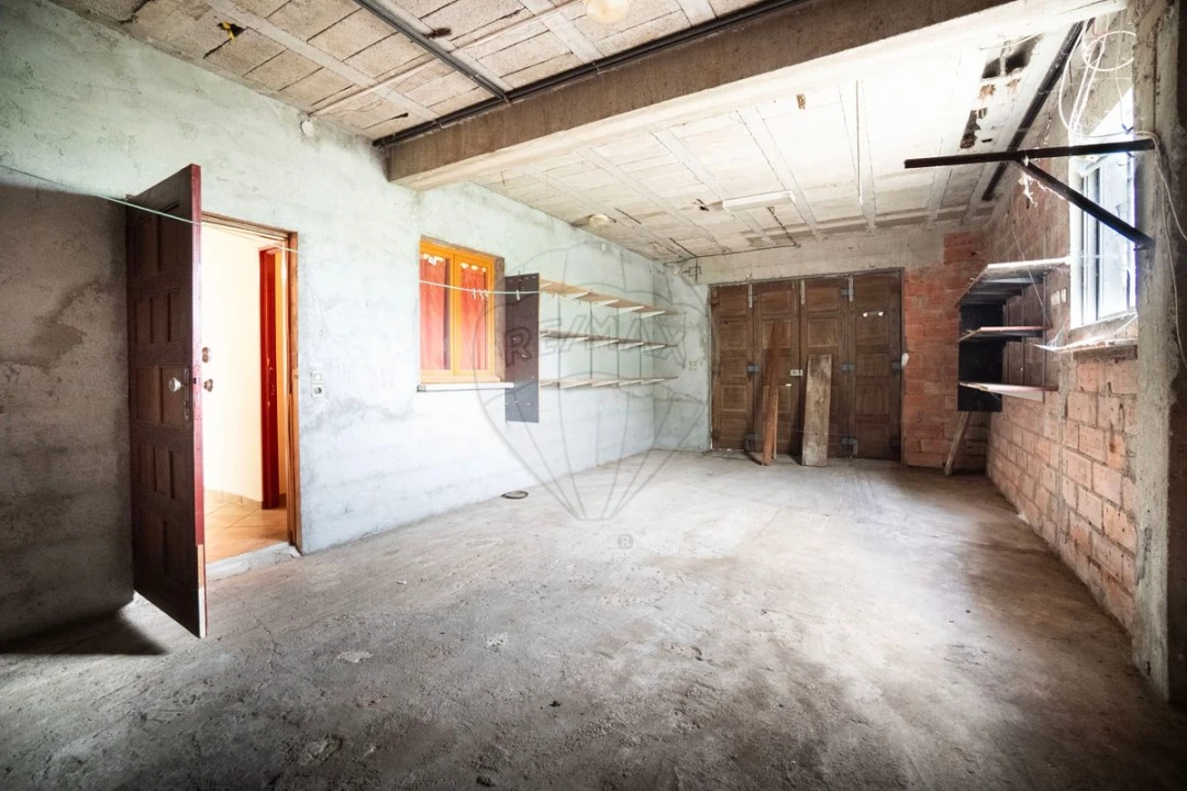 Moradia T3 para Venda em Arões Foto 46