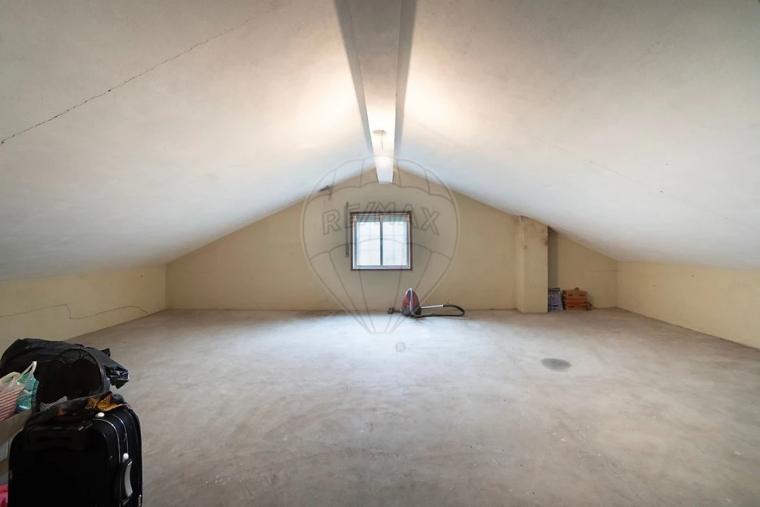 Moradia T3 para Venda em Arões Foto 30