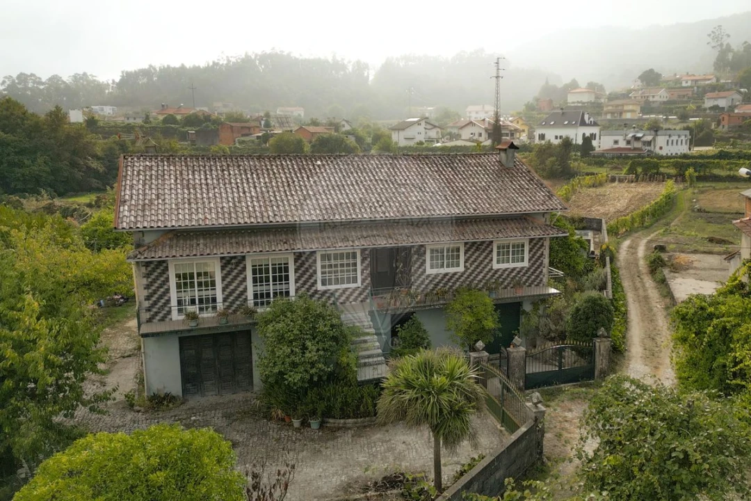 Moradia T3 para Venda em Arões Foto 6