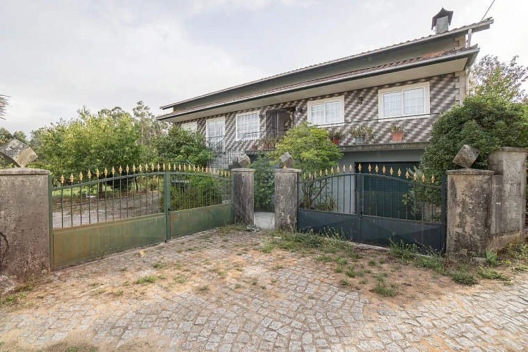 Moradia T3 para Venda em Arões Foto 42