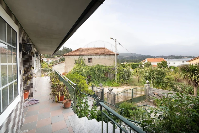 Moradia T3 para Venda em Arões Foto 14