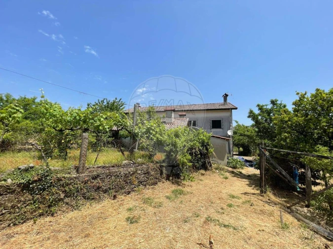 Moradia T3 para Venda em Arões Foto 47