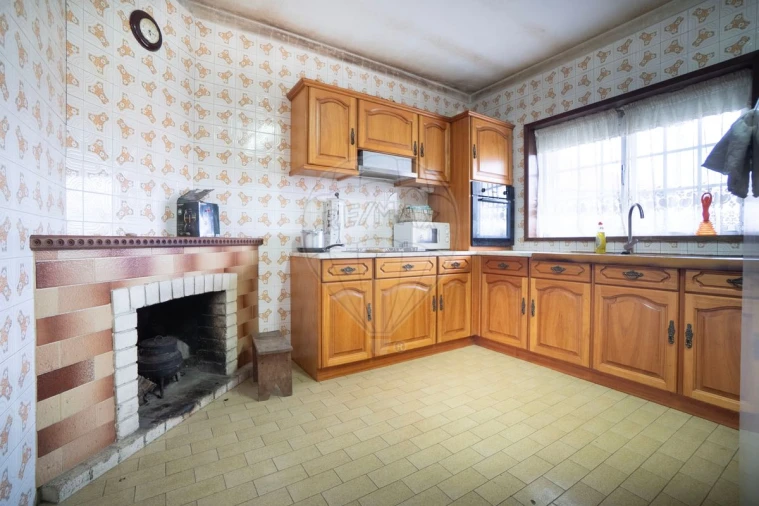 Moradia T3 para Venda em Arões Foto 16