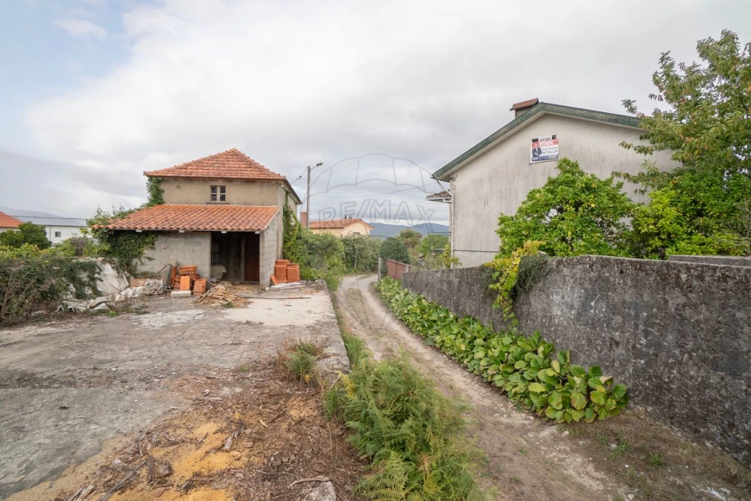 Armazém para Venda em Arões Foto 18