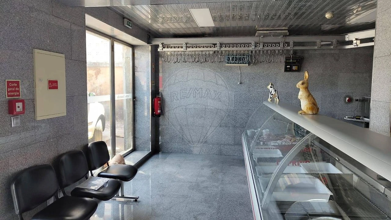 Negócio para Arrendamento em Fajões Foto 10