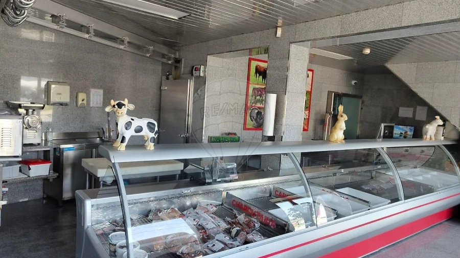 Negócio para Arrendamento em Fajões