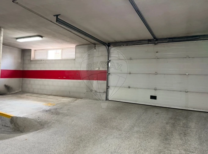 Negócio para Venda em São Pedro de Castelões Foto 12