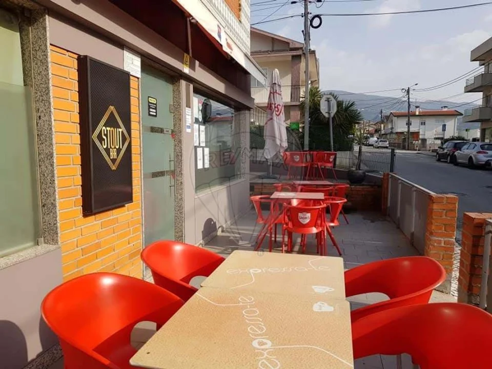 Negócio para Venda em Vila Chã, Codal e Vila Cova de Perrinho Foto 1