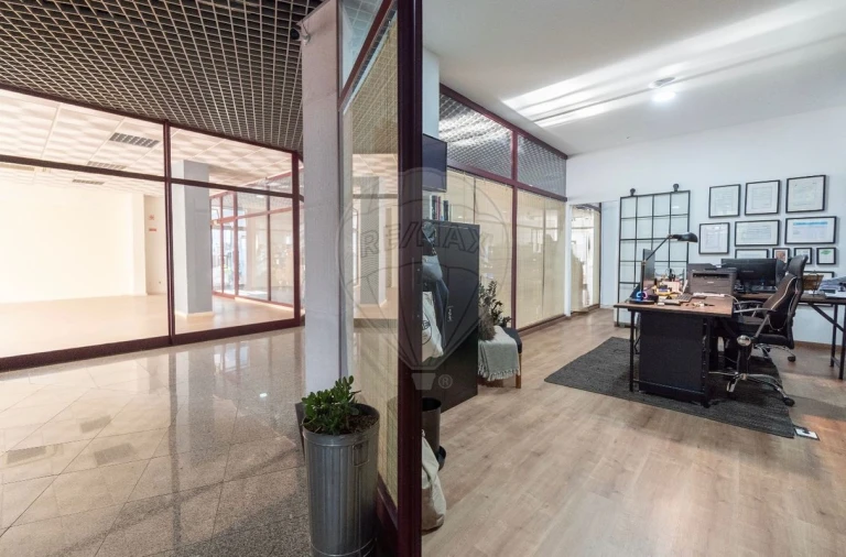 Loja para Venda em O. Azeméis, Riba-Ul, Ul, Macinhata Seixa, Madail Foto 21