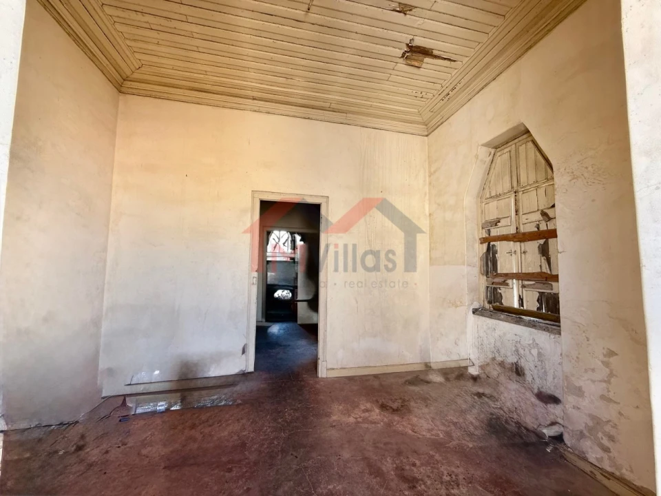 Terreno para Venda em Quelfes Foto 32