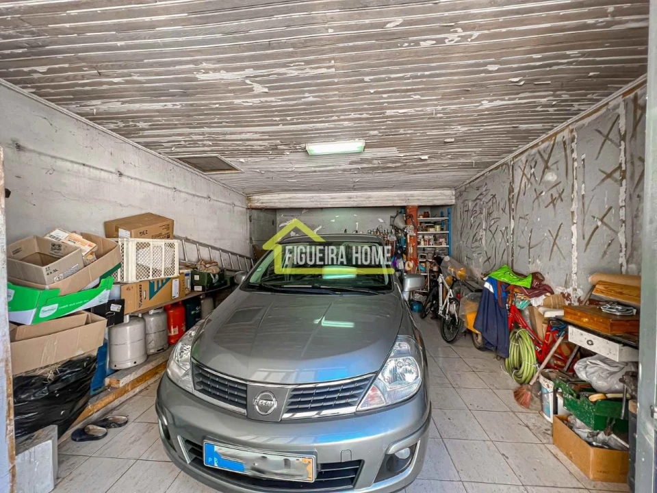 Moradia T3 para Venda em Tavarede Foto 4