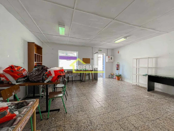 Moradia T3 para Venda em Tavarede Foto 11