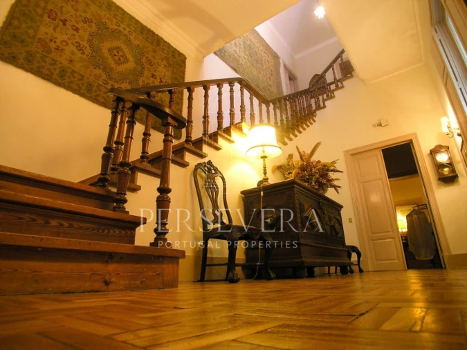 Moradia T32 para Venda em Santa Maria e São Miguel, São Martinho, São Pedro Penaferrim Foto 9