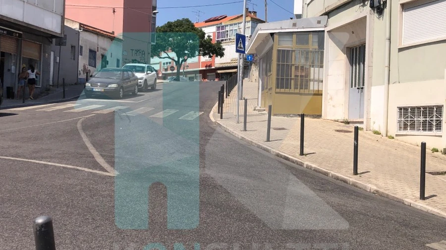 Negócio para Venda em Águas Livres