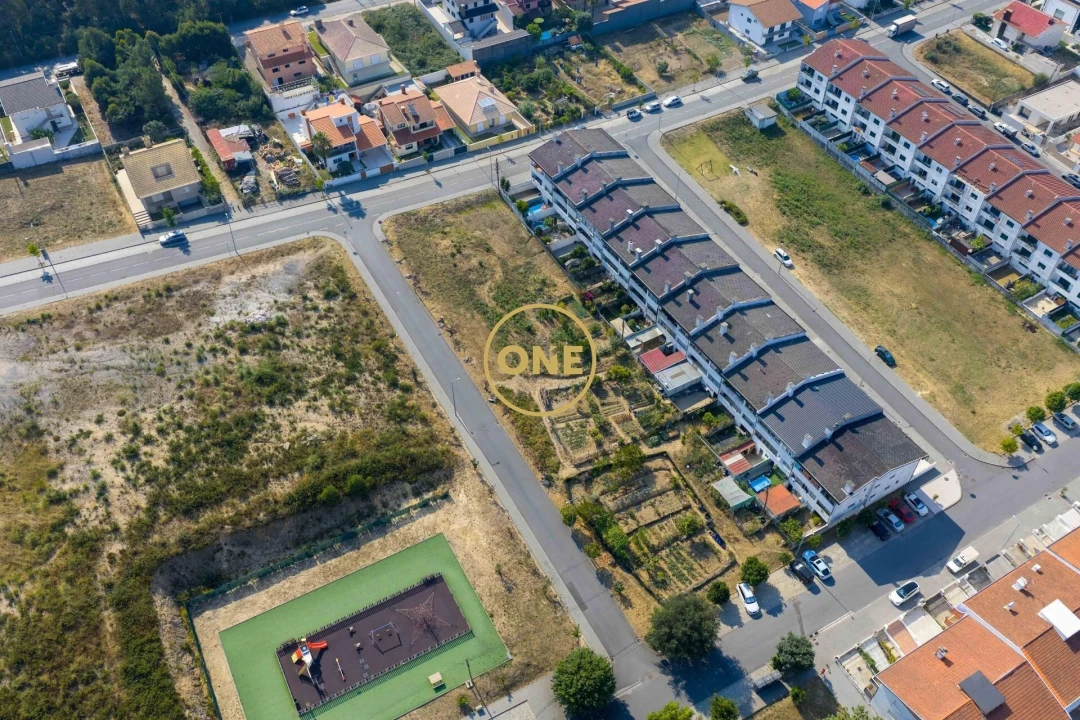 Terreno para Venda em São João de Ver Foto 2