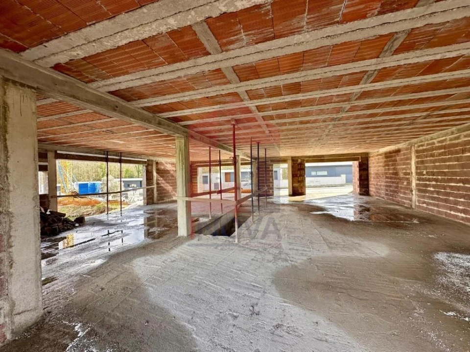 Moradia T3 para Venda em Coucieiro Foto 5